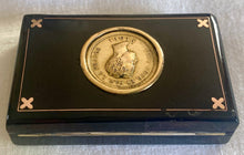 'Henri - Everything For And By France' Gold Pique Snuff Box.