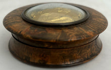 'William The Fourth' Gilt Medallion Burr Wood Snuff Box, circa 1830 - 1837.