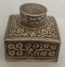 Anglo Indian Silver Inkwell, Kashmir circa 1890. 2.5 troy ounces.