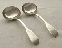 Georgian, George IV, Pair of Silver Sauce Ladles. London 1824 Robert Rutland. 3.9 troy ounces.