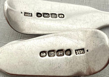 Georgian, George IV, Pair of Silver Sauce Ladles. London 1824 Robert Rutland. 3.9 troy ounces.