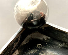 Georgian, George III, Scottish Silver Coffee Urn. Edinburgh 1783 Alexander Gardner. 43.8 troy ounces.