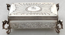 William IV Crested Silver Box. London 1831 Archibald Douglas. 6 troy ounces.