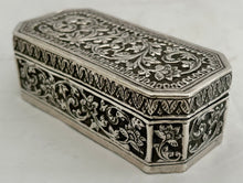 Anglo Indian Cutch Silver Table Snuff Box, circa 1890 - 1910. 3.8 troy ounces.