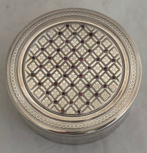 Continental Circular, Gemstone Inset, Silver Snuff Box. London Import 1905, Louis Desoutter. 2.8 troy ounces.