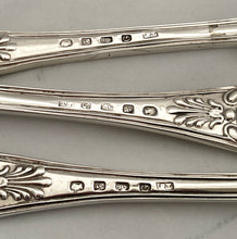 Georgian, George IV, Six Irish Silver Kings Pattern Tablespoons. Dublin 1827 Thomas Farnett. 19.5 troy ounces.