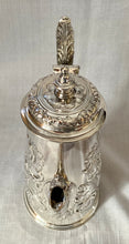 Georgian, George II, Silver Coffee Pot. London 1735 Gabriel Sleath. 25 troy ounces.