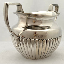 A Victorian Silver Sugar Bowl. London 1897 Charles Boyton II. 7.8 troy ounces.