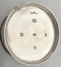 George V Circular Silver Box. London 1935 (Jubilee Hallmark) Garrard & Co. 12.8 troy ounces.