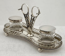 Georgian, George III, Silver Galleried Inkstand. London 1776 Makepeace & Carter. 6.7 troy ounces.