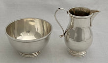 Elizabeth II Silver Coffee Service. London 1993/94 Asprey plc. 39 troy ounces.