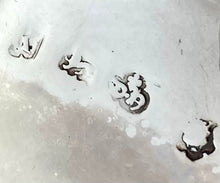 Georgian, George II, Pair of Silver Sauce Boats. London 1745 David Hennell I. 12 troy ounces