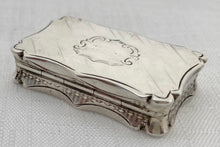 Victorian Silver Vinaigrette. Birmingham 1848 Nathaniel Mills.