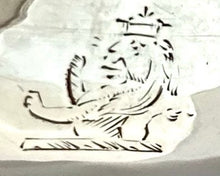 Georgian, George III, Pair of Irish Silver Salts. Dublin 1815 James Scott. 4.2 troy ounces.