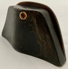 Early 19th Century Pressed Horn Bicorn Hat Snuff Box, "Napoleon au Mont St Bernard".