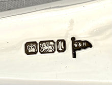 Edwardian Silver Soup Ladle. Sheffield 1903 Walker & Hall. 8.5 troy ounces.