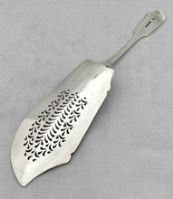 William IV Silver Fish Slice. London 1833 William Bateman II. 4.4 troy ounces