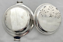 Early 20th Century Silver Plated Vegetable Tureen. Asprey of London, circa 1910 - 20.