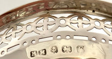 George V Pair of Silver Pedestal Dishes. Birmingham 1930 Henry Matthews. 3.9 troy ounces.