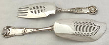 Georgian, George IV, Silver Fish Servers. London 1825 James Beebe. 12 troy ounces.