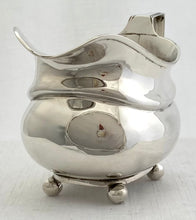 George IV Silver Cream Jug. London 1820 George Knight. 3.1 troy ounces.