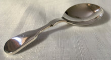 Asprey silver caddy spoon. Sheffield 1985 Asprey & Co. Ltd.