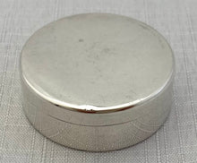 George V Silver Box with Gilt Interior. London 1911 Asprey & Co. Ltd.