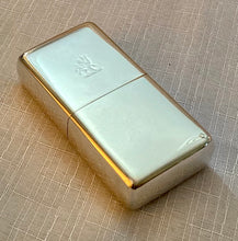 Asprey, Edwardian, slain boar crested silver box. London 1905 Charles Asprey & George Asprey. 2.5 troy ounces.