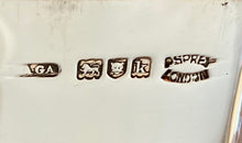 Asprey, Edwardian, slain boar crested silver box. London 1905 Charles Asprey & George Asprey. 2.5 troy ounces.