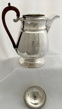 Georgian, George IV, Silver Coffee Pot. London 1822 Joseph Angell II. 20 troy ounces.