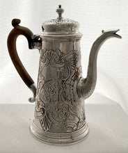 Queen Anne Britannia Silver Coffee Pot. London circa 1706 - 1713. 22 troy ounces.