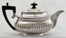 Georgian, George III, Silver Tea Set. London 1806/07 Robert Hennell I & Samuel Hennell. 38.8 troy ounces.