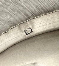 Late Georgian, Old Sheffield Plate Crested Dinner Plate. J. Watson & Co. Sheffield, circa 1830.