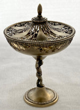 George V Silver Gilt Pedestal Dish. London 1913 Asprey & Co. Ltd. 5.4 troy ounces.