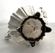 William IV Silver Coffee Pot. London 1831 The Barnards. 28.5 troy ounces.