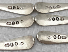 Georgian, George III, Six Silver Teaspoons. London 1794 George Wintle. 3.5 troy ounces.