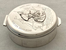 Horatio Nelson Bicentenary Silver Box. London 2005 Richard Jarvis of Pall Mall. 6.4 troy ounces.