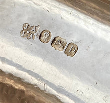 Georgian, George IV,  Silver Circular Entree Dish. London 1830 Jospeh Angell I & John Angell I. 44 troy ounces.