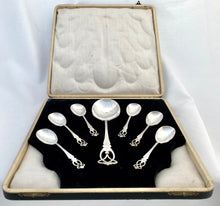 Cased Set of Art Nouveau Silver Plated Ice Cream Spoons, George Waterhouse & Co, Sheffield, circa 1900 - 1910