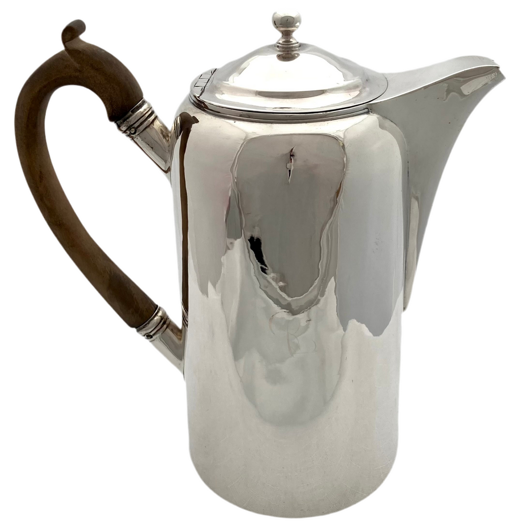 Georgian, George III, Silver Coffee Pot. London 1802 Robert Hennell I & Samuel Hennell. 16 troy ounces.