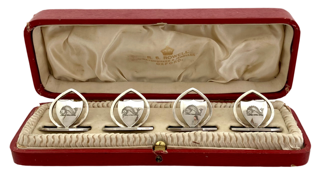 Edwardian Cased Set of Four Silver Place Card Holders. Birmingham 1908-11 John William Barrett. 2.8 troy ounces.