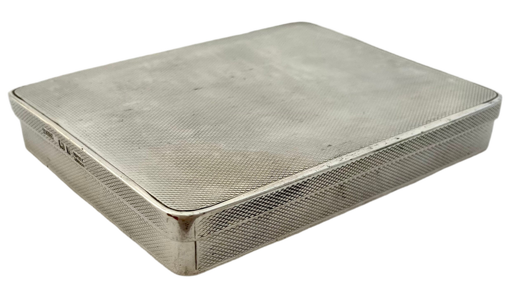 George V Silver Cheroot Case. London 1924 Asprey & Co. Ltd. 4.7 troy ounces.