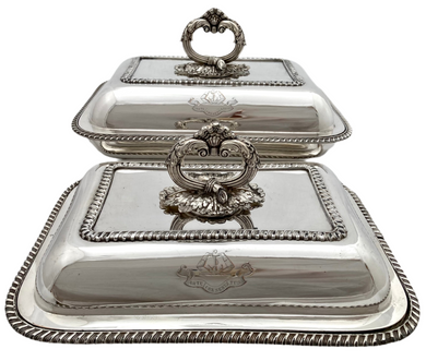 Pair of George IV Old Sheffield Plate Entree Dishes, Christopher Family Crest. T & J Creswick, Sheffield, circa 1820 - 1830.
