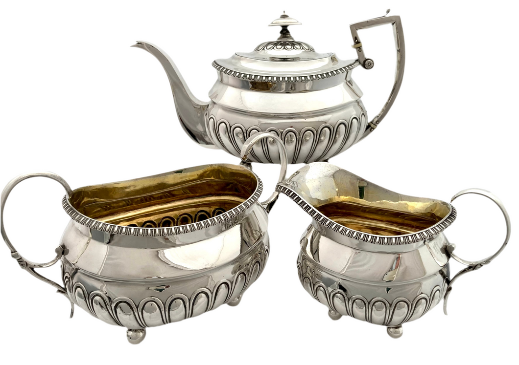 Georgian, George III, Scottish Silver Tea Set. Edinburgh 1811 James McKay. 42 troy ounces.