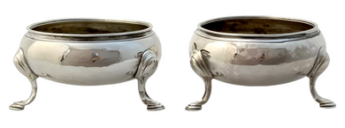 George II Pair of Silver Salts. London 1747 David Hennell I. 2.6 troy ounces.