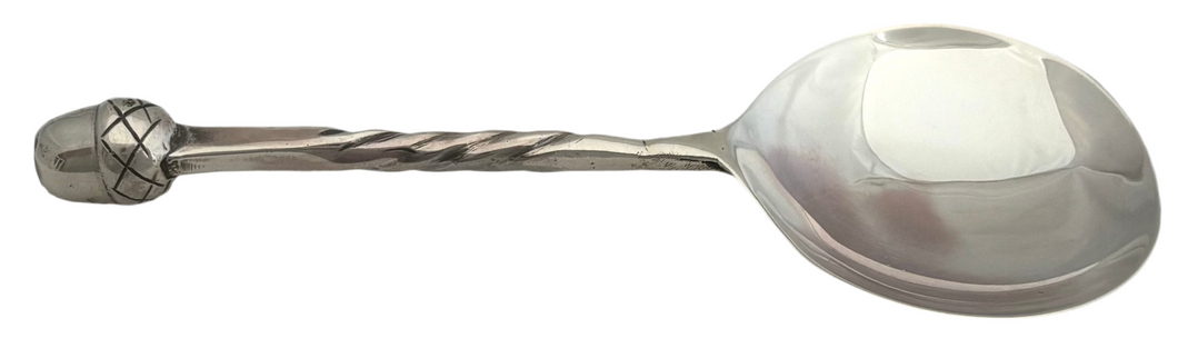 Elizabeth II Silver Acorn Caddy Spoon. London 1988, National Trust England.