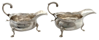 Georgian, George II, Pair of Silver Sauce Boats. London 1745 David Hennell I. 12 troy ounces