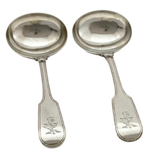 Georgian, George IV, Pair of Silver Sauce Ladles. London 1827 Josiah Piercy I. 4.9 troy ounces.