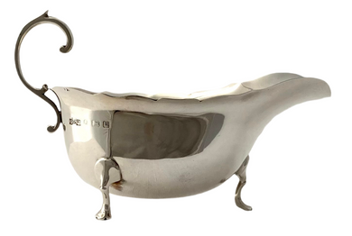George V Silver Sauce Boat. Birmingham 1919 Asprey & Co. Ltd. 2.7 troy ounces.