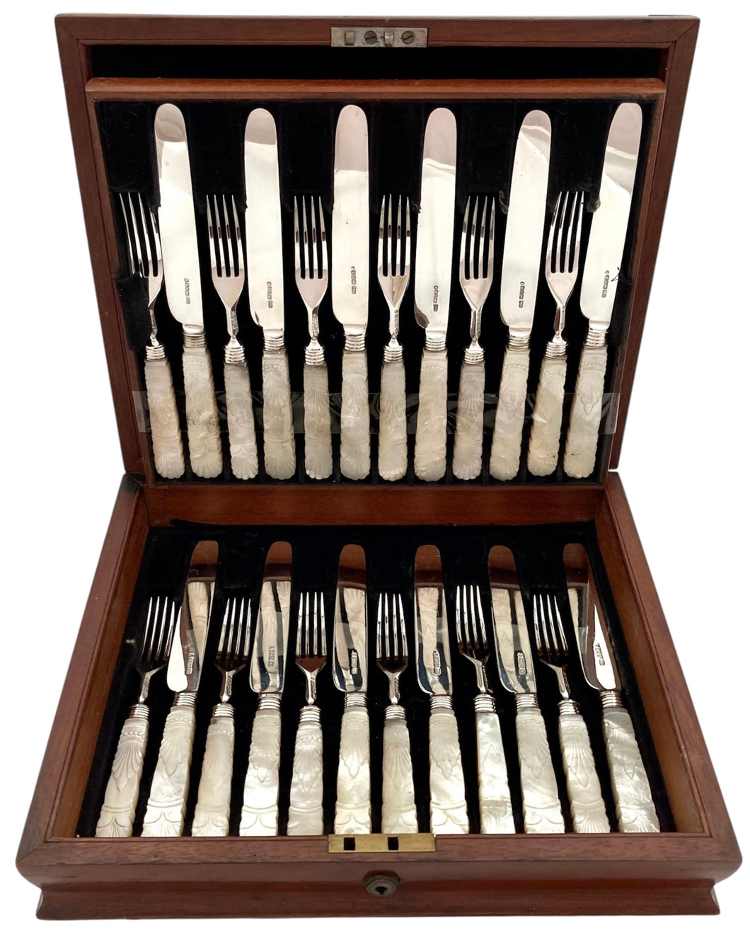 William IV Silver & Mother of Pearl Dessert Knives & Forks for Twelve. Sheffield 1831/32 Aaron Hadfield.